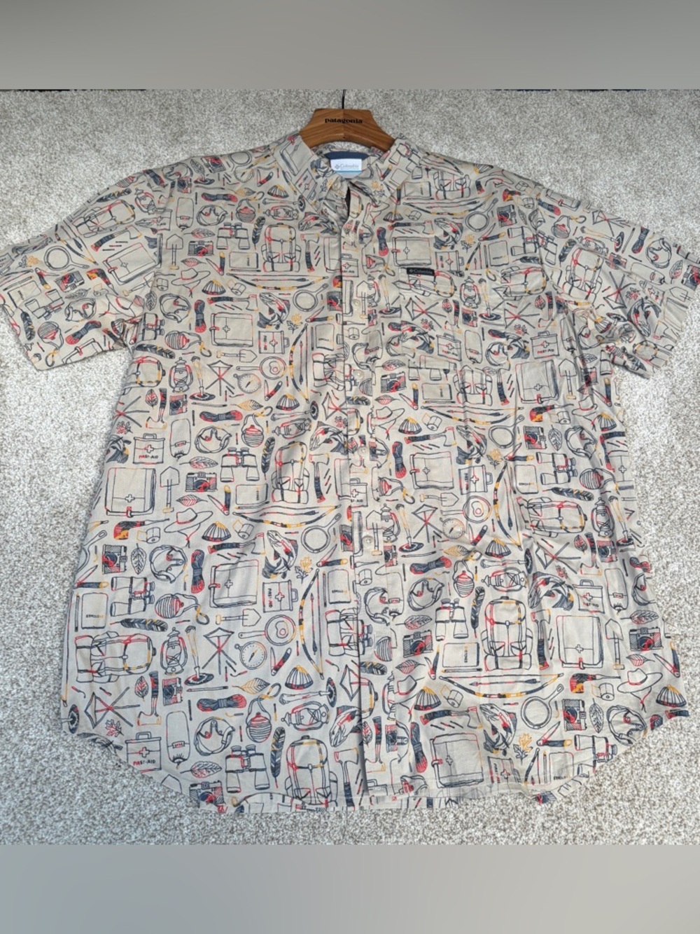 Columbia Camping/Fishing Regular Fit Men's Large Button Down Shirt